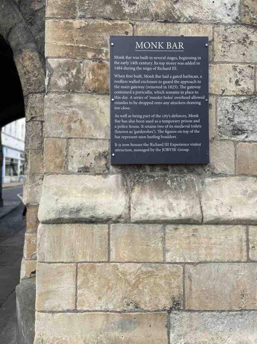Monkgate Fortress - York Exterior photo